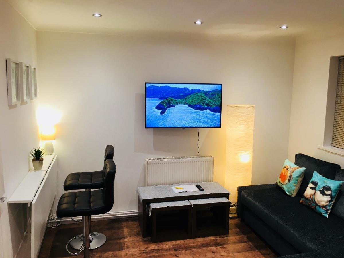Fountain View 1Br Flat Oxford - Free Parking Apartment Luaran gambar