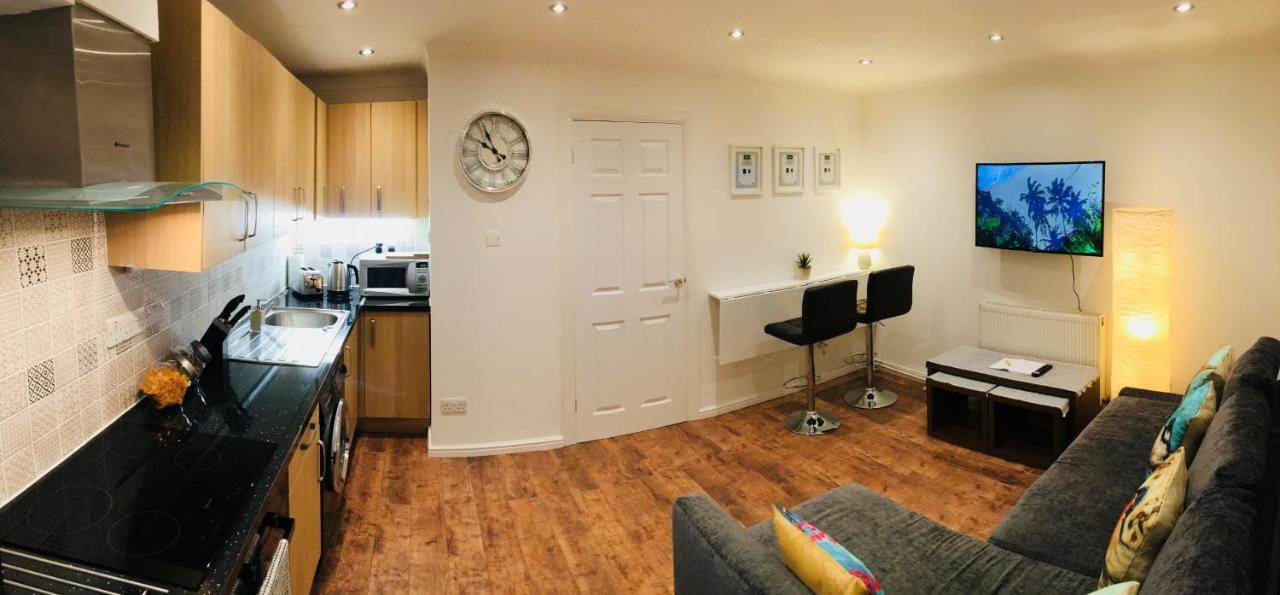 Fountain View 1Br Flat Oxford - Free Parking Apartment Luaran gambar